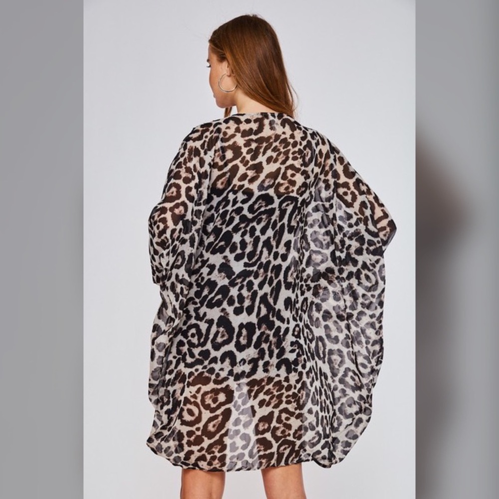 Last 1 New Cozy Chic Leopard Kimono Cardigan - Picture 7 of 7